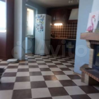 Продается Многокомнатная квартира, 126 м²