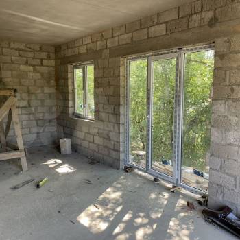 Продается Дом, 180 м²