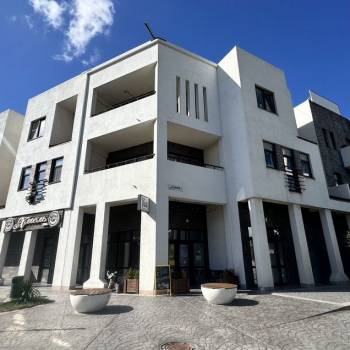 Продается 3-х комнатная квартира, 97,4 м²