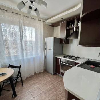 Продается 1-комнатная квартира, 36 м²