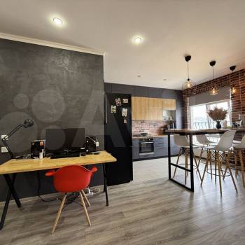 Продается 1-комнатная квартира, 40,9 м²