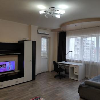 Сдается 1-комнатная квартира, 50,1 м²