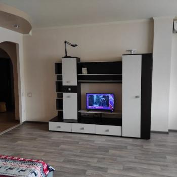 Сдается 1-комнатная квартира, 50,1 м²