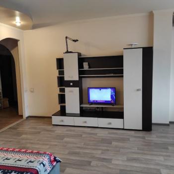 Сдается 1-комнатная квартира, 50,1 м²