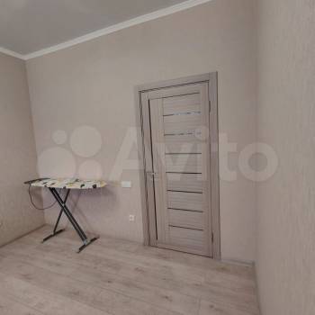 Продается 1-комнатная квартира, 39,9 м²