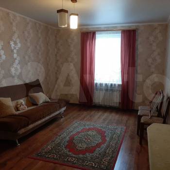 Продается Многокомнатная квартира, 130 м²