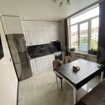 Продается 2-х комнатная квартира, 61 м²