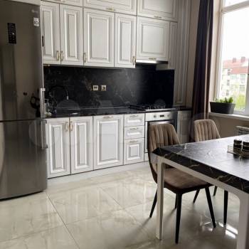 Продается 2-х комнатная квартира, 61 м²