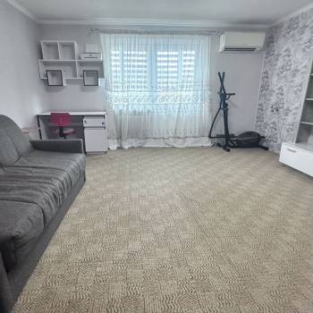 Продается 3-х комнатная квартира, 71,9 м²