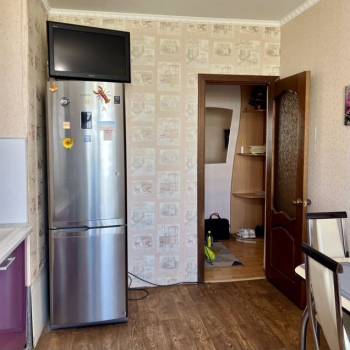 Продается 3-х комнатная квартира, 65,4 м²