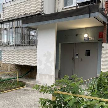 Продается 1-комнатная квартира, 38 м²