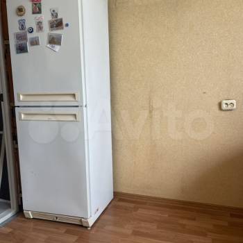 Продается 1-комнатная квартира, 38 м²