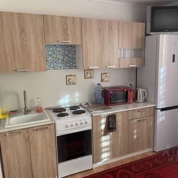 Сдается 1-комнатная квартира, 39 м²