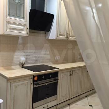 Сдается 2-х комнатная квартира, 65 м²