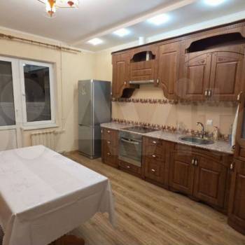 Сдается 2-х комнатная квартира, 72 м²