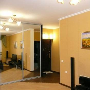 Сдается 2-х комнатная квартира, 70 м²