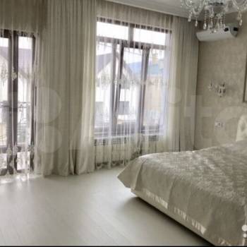 Сдается Дом, 220 м²