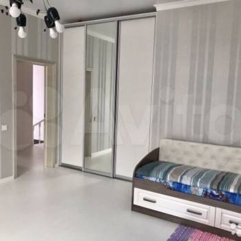 Сдается Дом, 220 м²