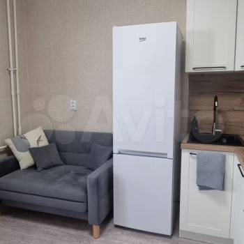 Продается 1-комнатная квартира, 37,7 м²