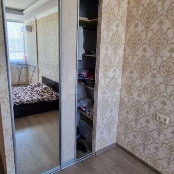 Сдается 1-комнатная квартира, 56 м²