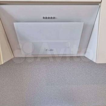 Сдается 1-комнатная квартира, 56 м²