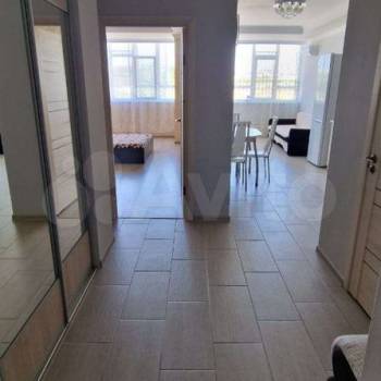 Сдается 1-комнатная квартира, 56 м²