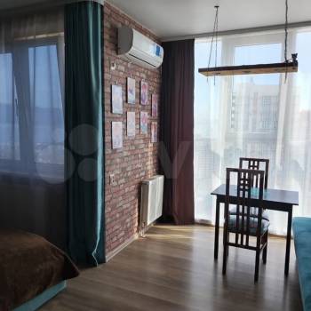 Продается 1-комнатная квартира, 35 м²