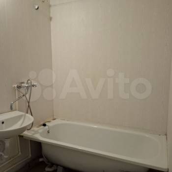 Продается 1-комнатная квартира, 37,8 м²