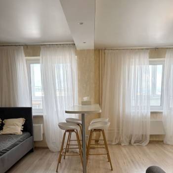 Продается 1-комнатная квартира, 40 м²