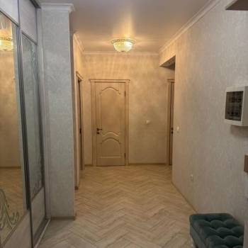 Продается 2-х комнатная квартира, 67 м²
