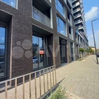 Продается 1-комнатная квартира, 42,5 м²