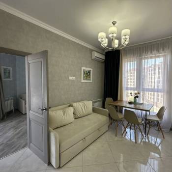 Продается 1-комнатная квартира, 46 м²