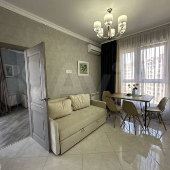 Продается 1-комнатная квартира, 46 м²