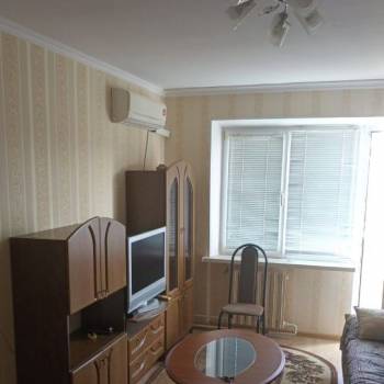 Продается 1-комнатная квартира, 32 м²