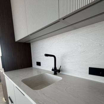 Продается Многокомнатная квартира, 131 м²