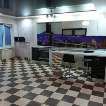 Продается Многокомнатная квартира, 183 м²