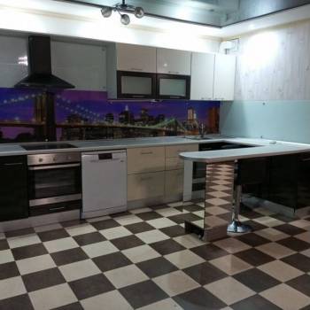 Продается Многокомнатная квартира, 183 м²