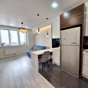 Продается 1-комнатная квартира, 52 м²