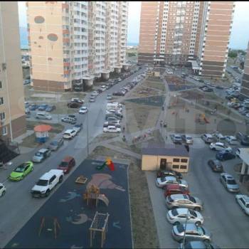 Продается 1-комнатная квартира, 36 м²