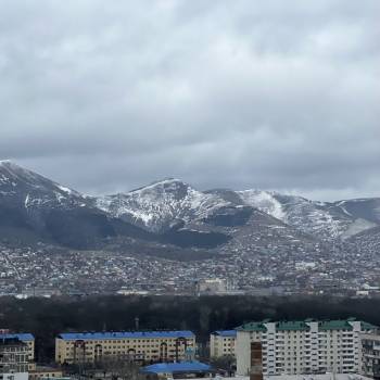 Продается Многокомнатная квартира, 76 м²