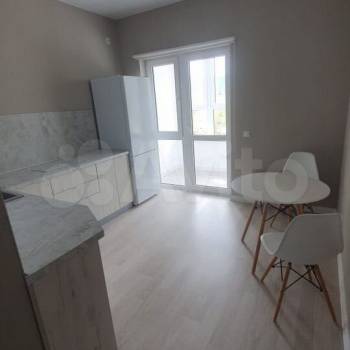 Сдается 1-комнатная квартира, 36,4 м²