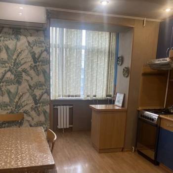 Сдается 2-х комнатная квартира, 70 м²