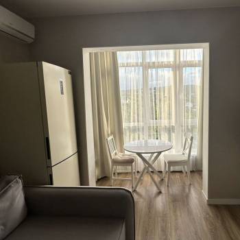 Продается 1-комнатная квартира, 48,7 м²