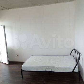 Продается 1-комнатная квартира, 33 м²