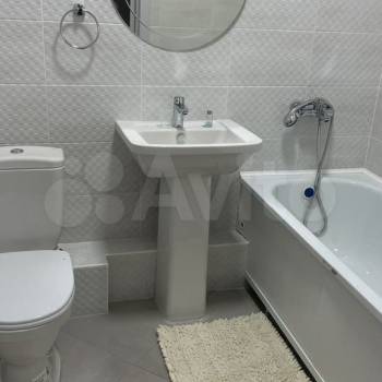 Сдается 1-комнатная квартира, 38 м²