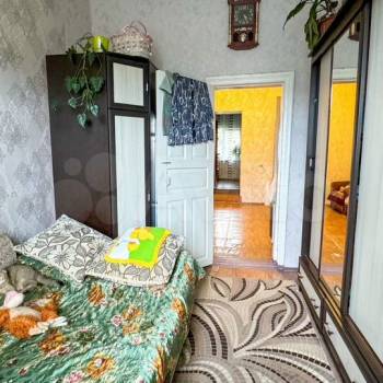 Продается Многокомнатная квартира, 53 м²