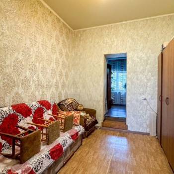 Продается Многокомнатная квартира, 53 м²