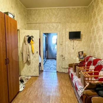 Продается Многокомнатная квартира, 53 м²