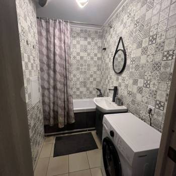 Сдается 2-х комнатная квартира, 66 м²