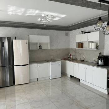 Продается Дом, 206 м²